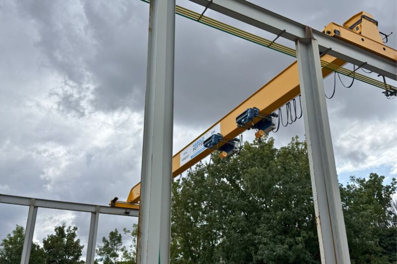 10 tonne single girder overhead travelling crane with tandem lifting