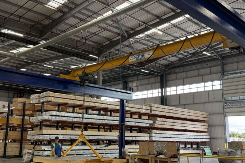 1T SWL Overhead Crane Installation